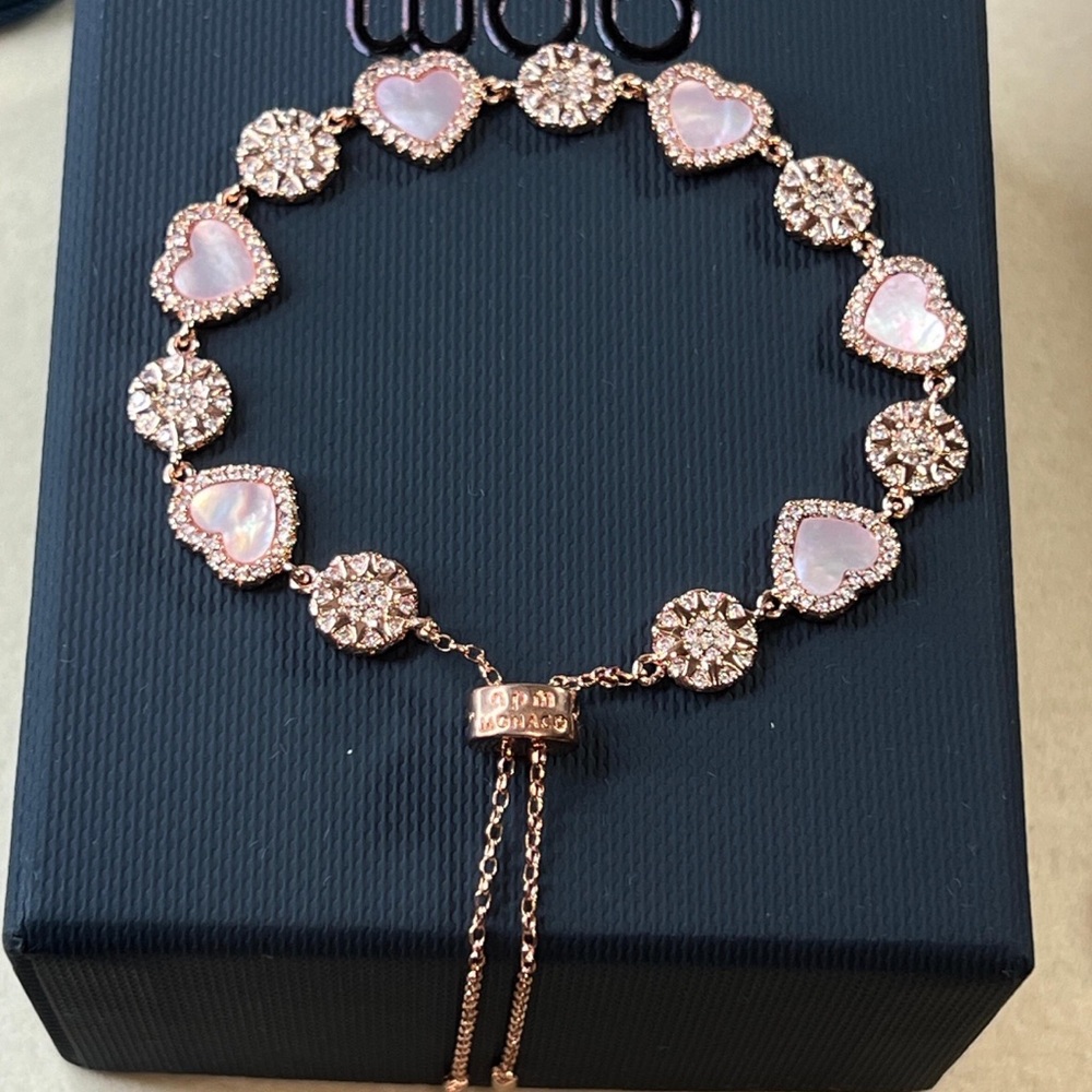 APM Monaco Pink Mother-of-Pearl Heart Adjustable Bracelet